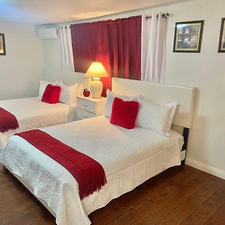 “Beautifull Cozy Studio…With Private Entrance” Лас Вегас Екстериор снимка