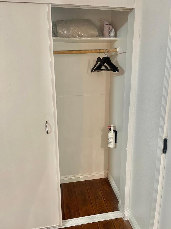 “Beautifull Cozy Studio…With Private Entrance” Лас Вегас Екстериор снимка